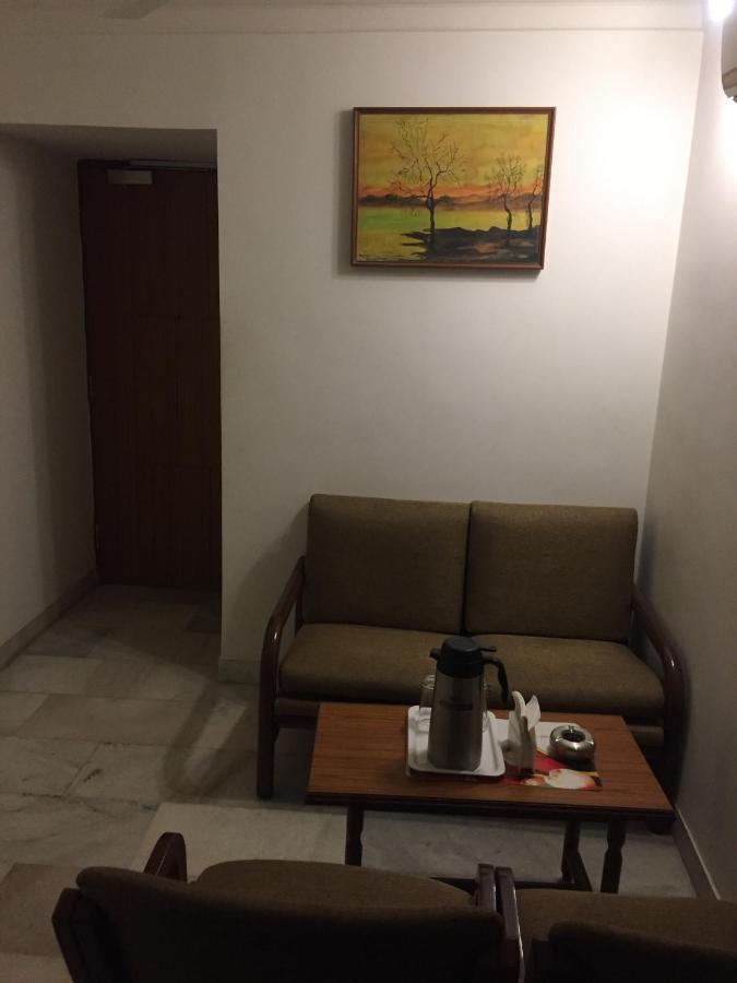 Hotel Apex أحمد أباد المظهر الخارجي الصورة