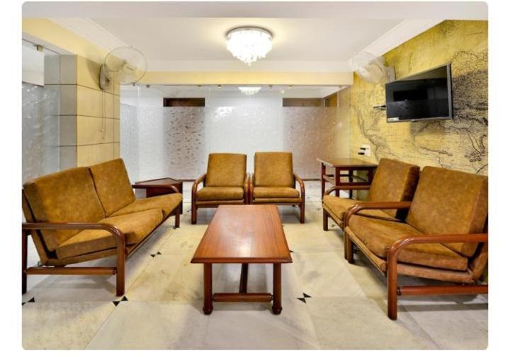 Hotel Apex أحمد أباد المظهر الخارجي الصورة