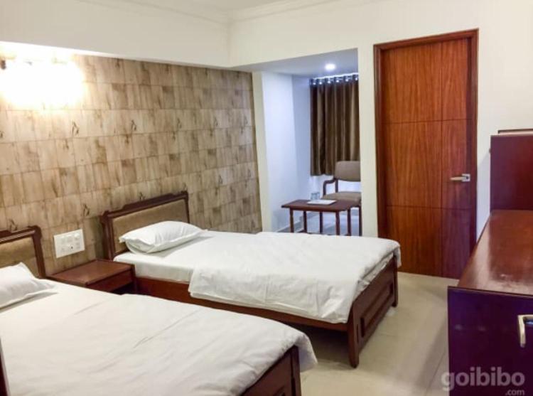 Hotel Apex أحمد أباد المظهر الخارجي الصورة