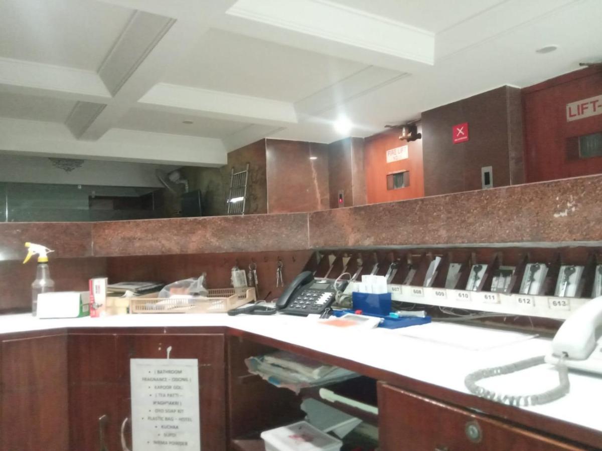 Hotel Apex أحمد أباد المظهر الخارجي الصورة