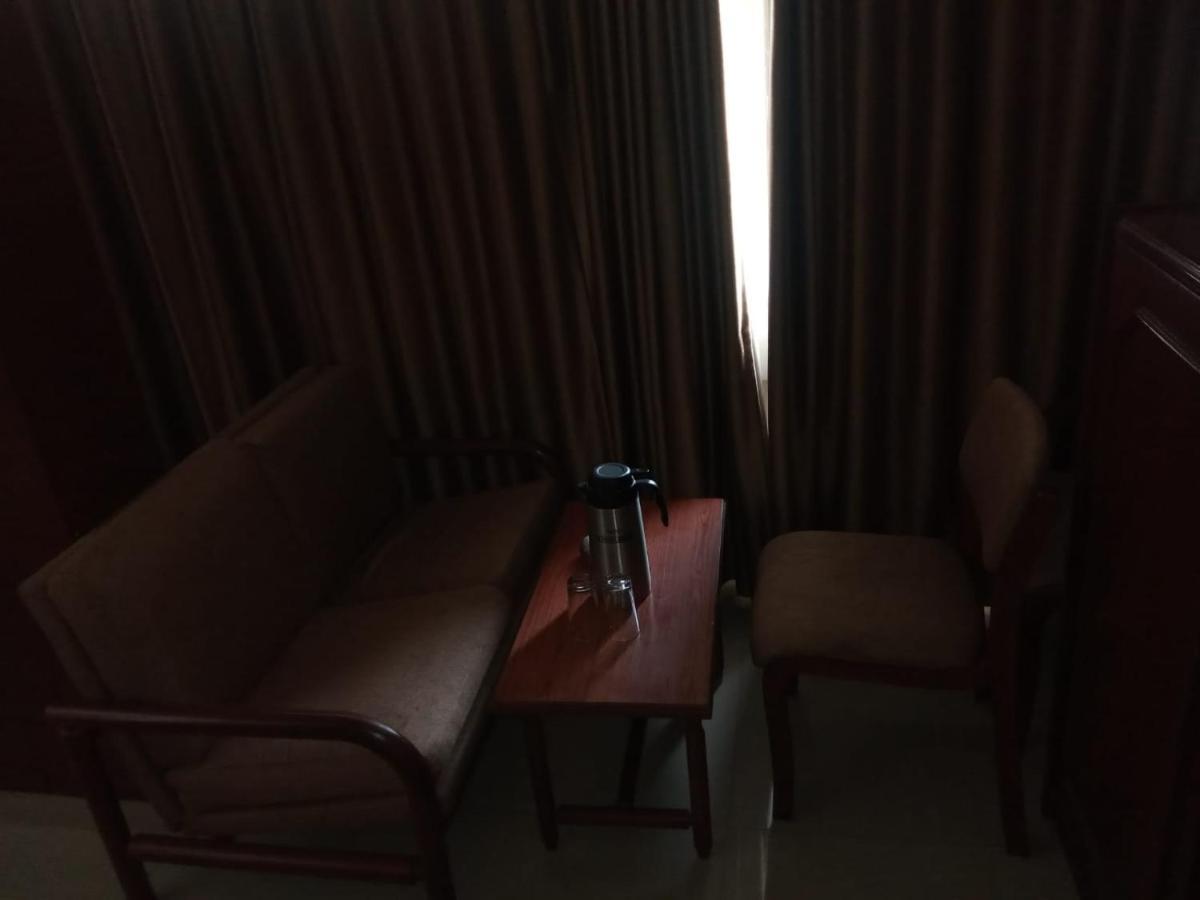 Hotel Apex أحمد أباد المظهر الخارجي الصورة