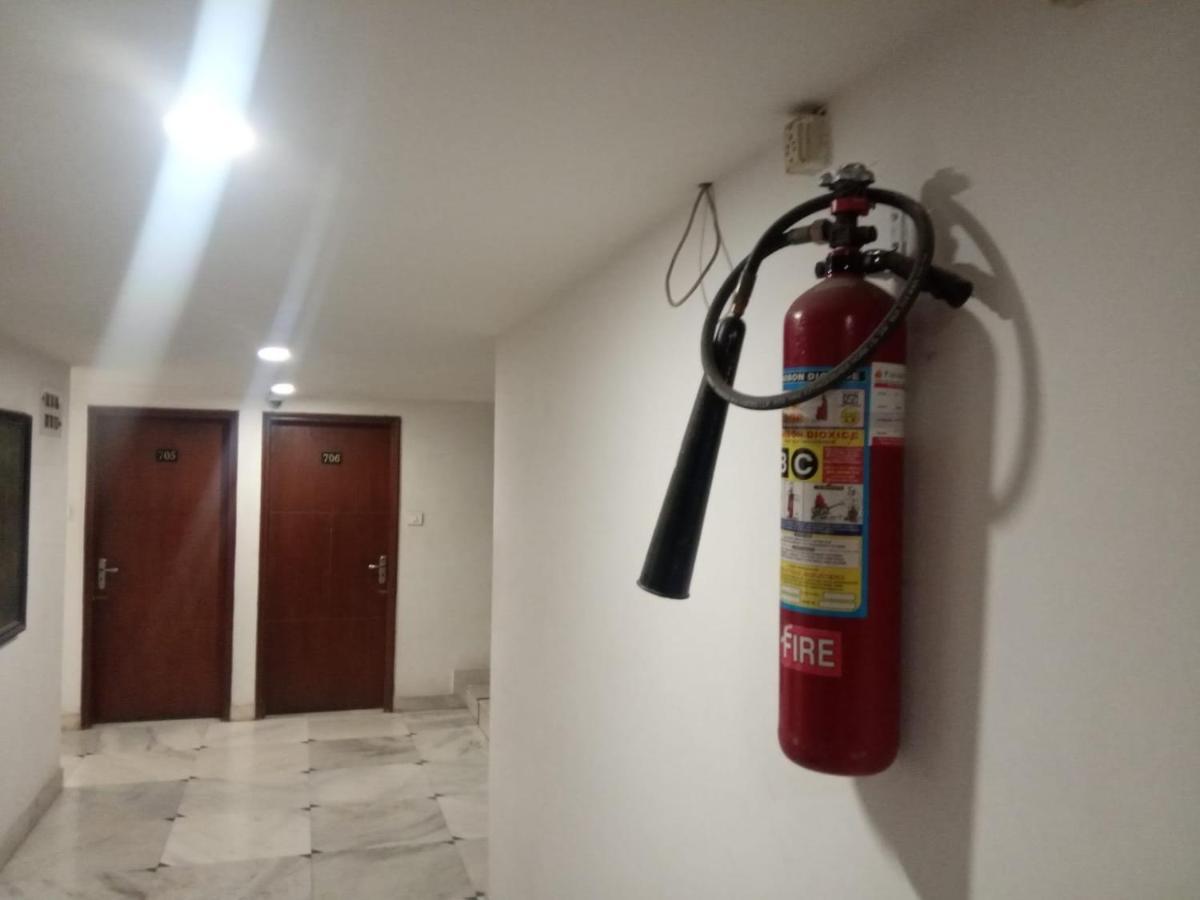Hotel Apex أحمد أباد المظهر الخارجي الصورة
